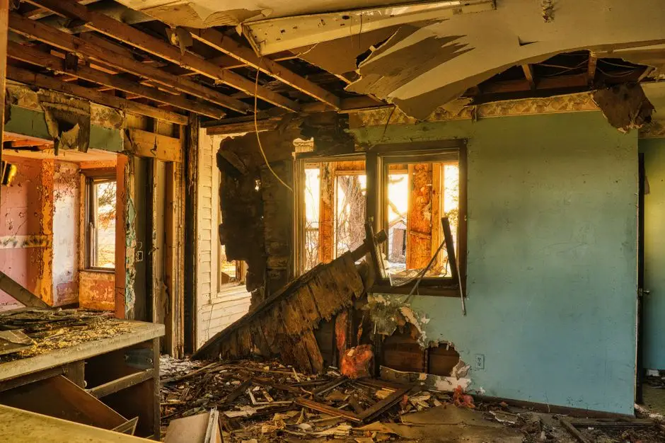 Emergency water cleanup